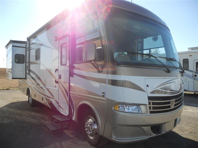 2013 THOR MOTOR COACH DayBreak